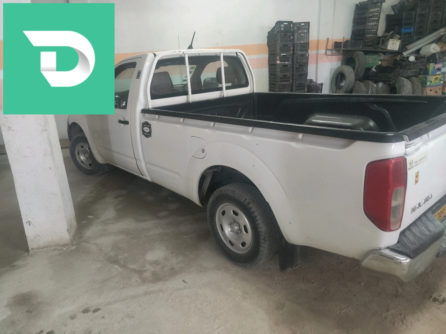 Nissan Navara 2013 4 OUM EL BOUAGHI 