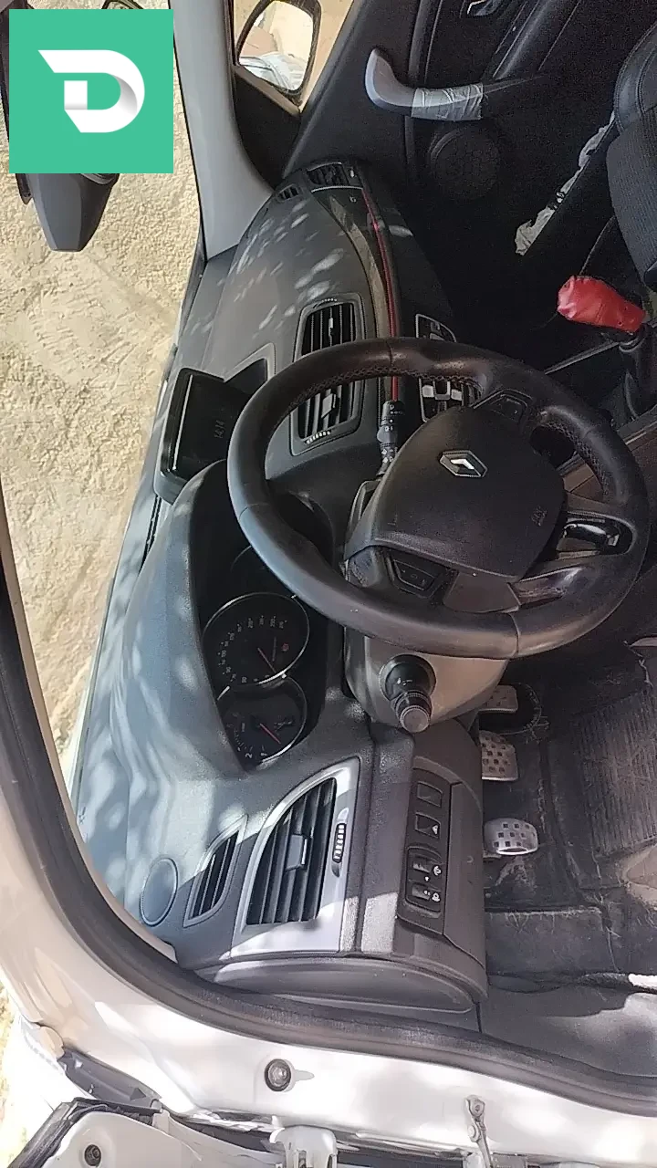 Renault Megane 2014 44 AIN DEFLA 