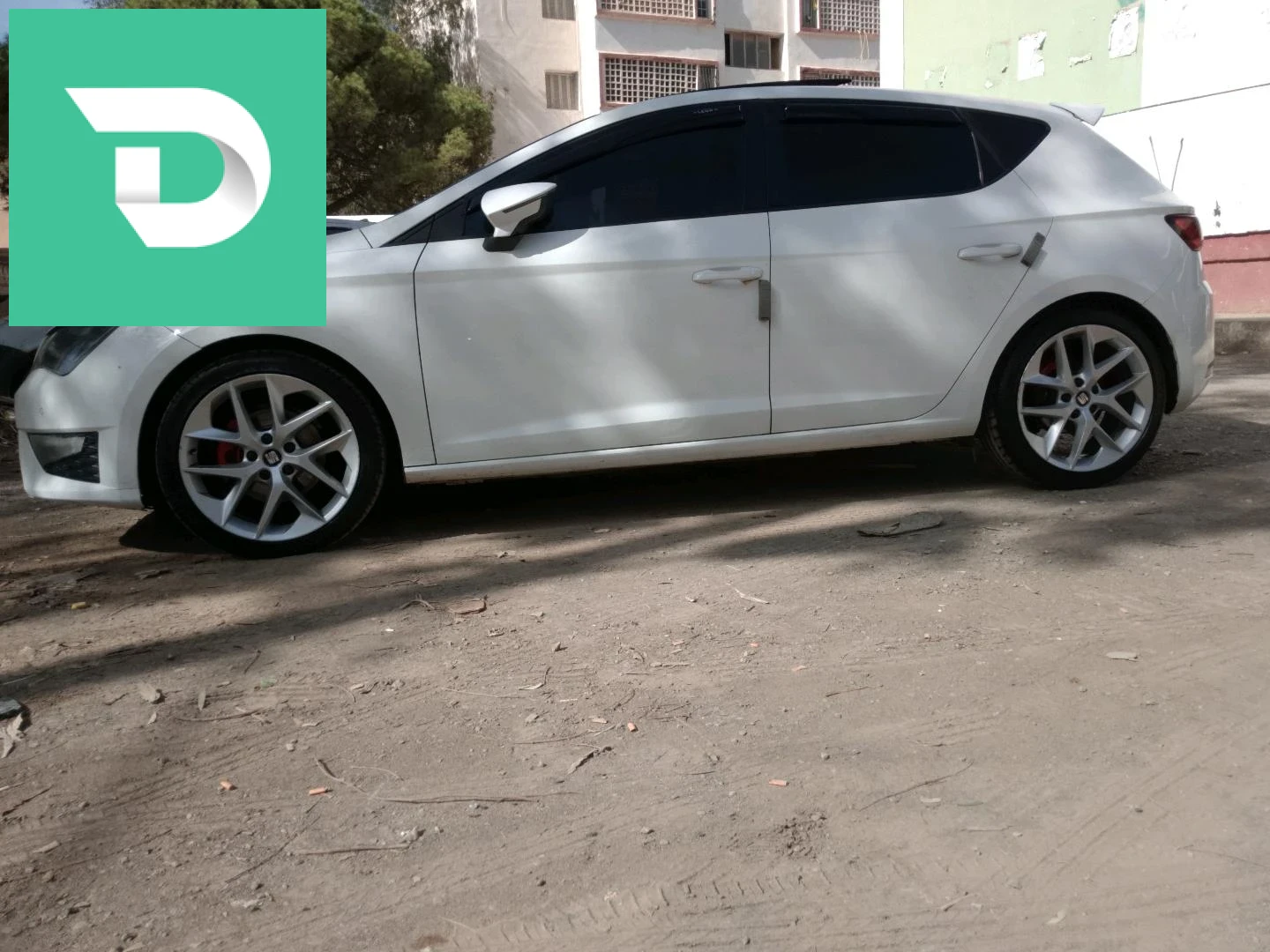 Seat Leon 2014 6 BEJAIA 