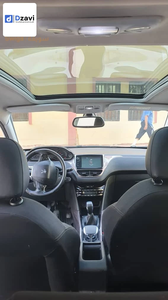 Voitures Peugeot à 5 BATNA