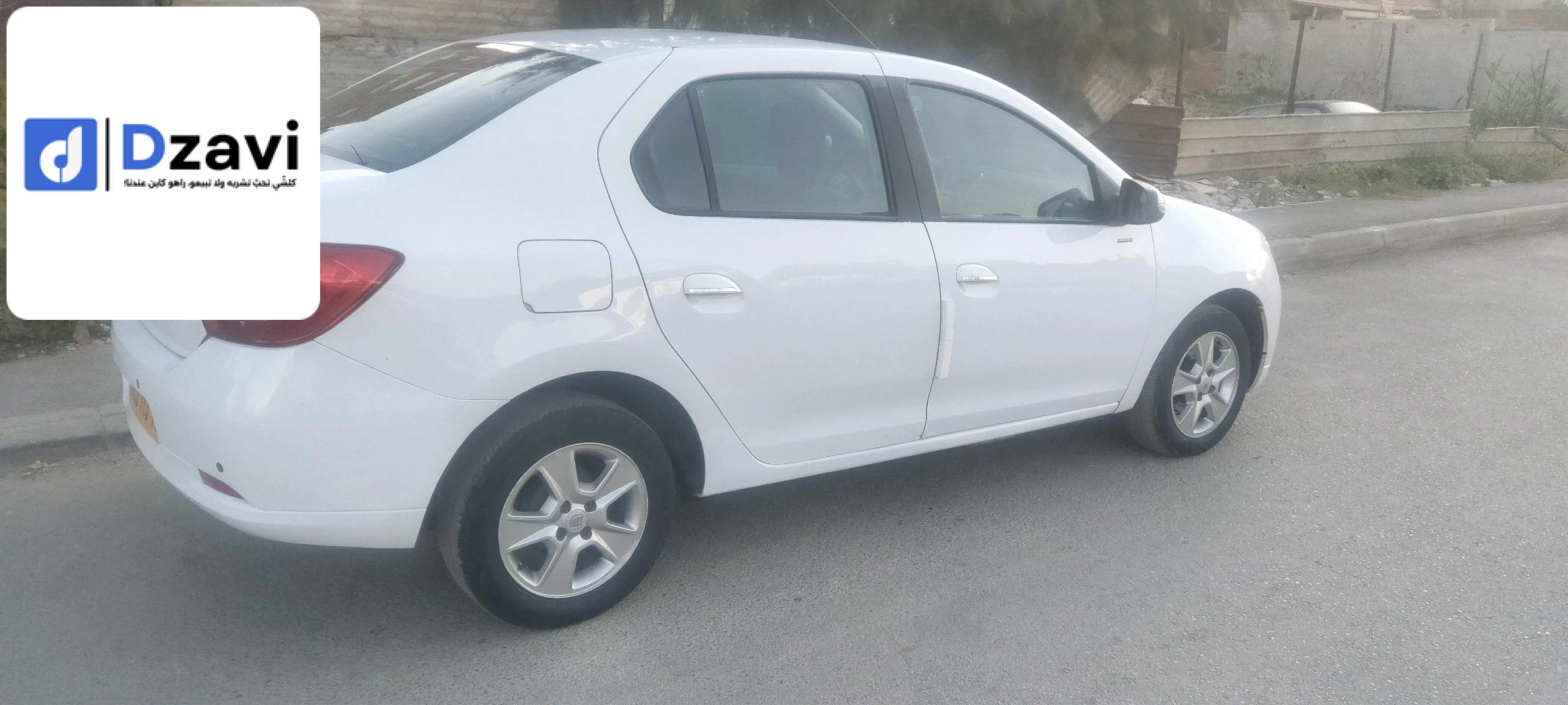 Voitures Renault à 16 ALGER