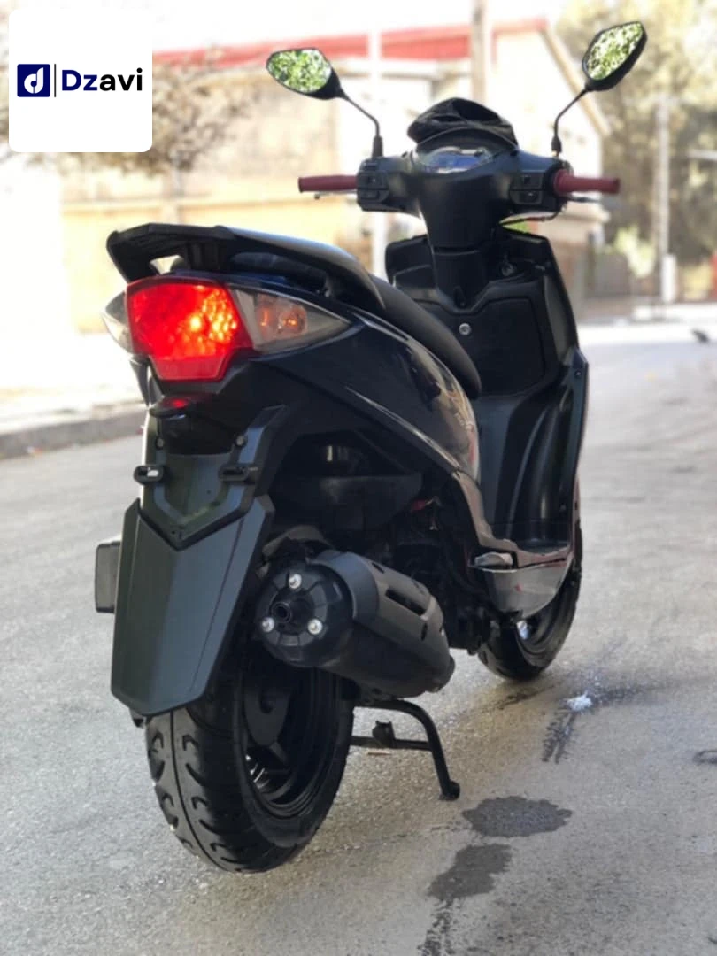 Vespa À vendre à 22 SIDI BEL ABBES