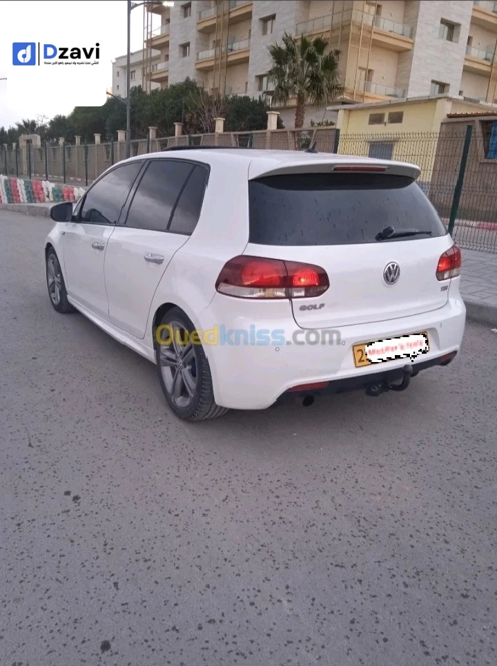 Voitures Volkswagen à 4 OUM EL BOUAGHI