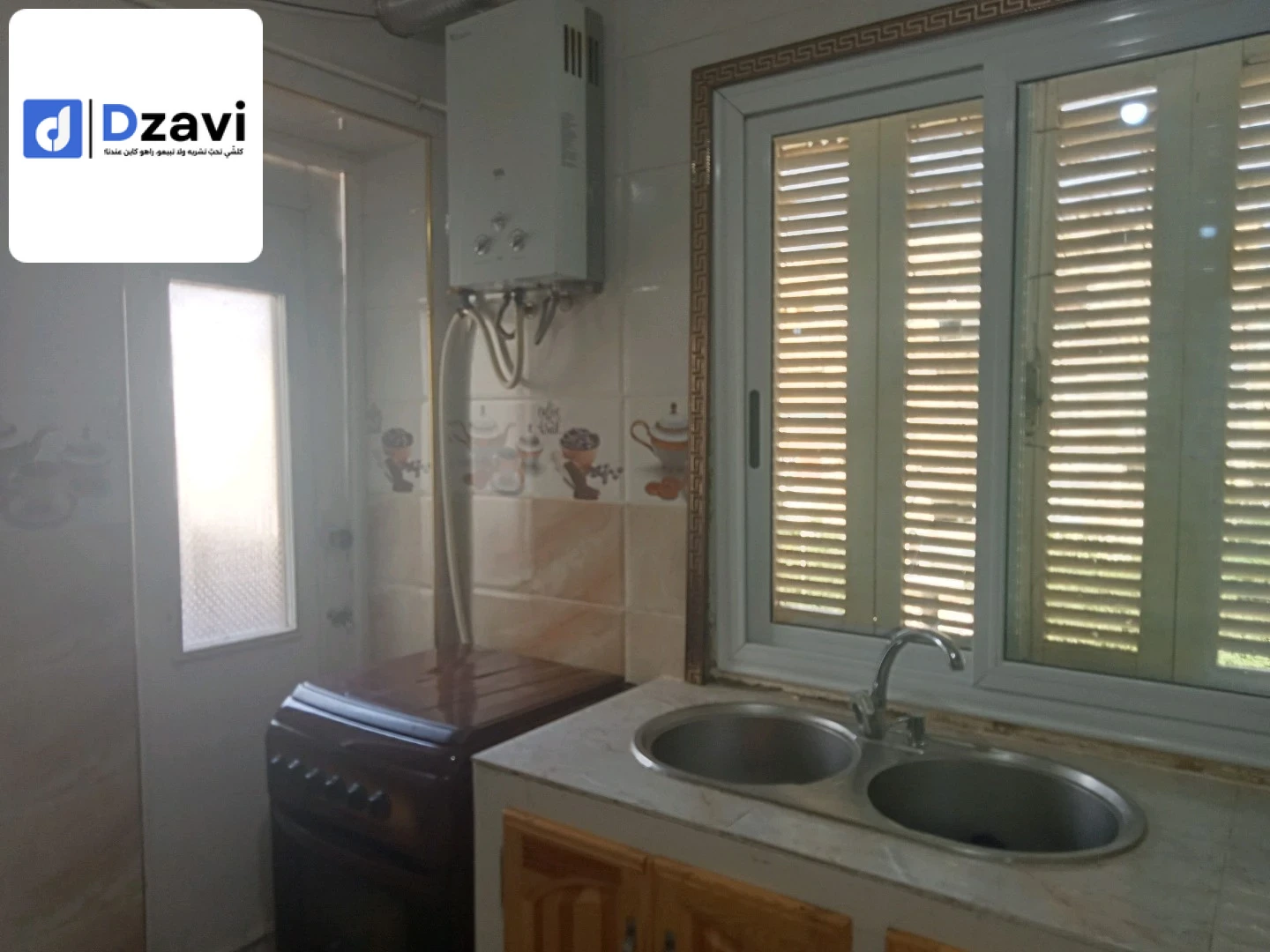 Appartements À vendre à 12 TEBESSA superficie 3 m2