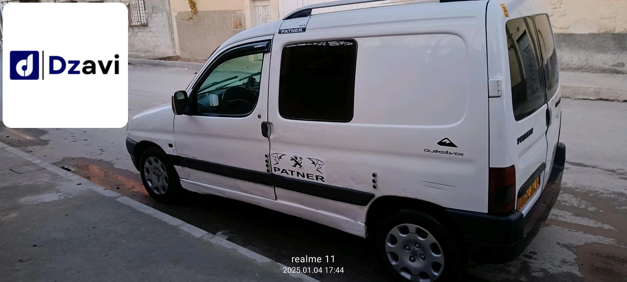 Peugeot À vendre à 4 OUM EL BOUAGHI