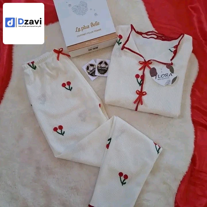 Vêtements de détente et vêtements de nuit à vendre à 16 ALGER