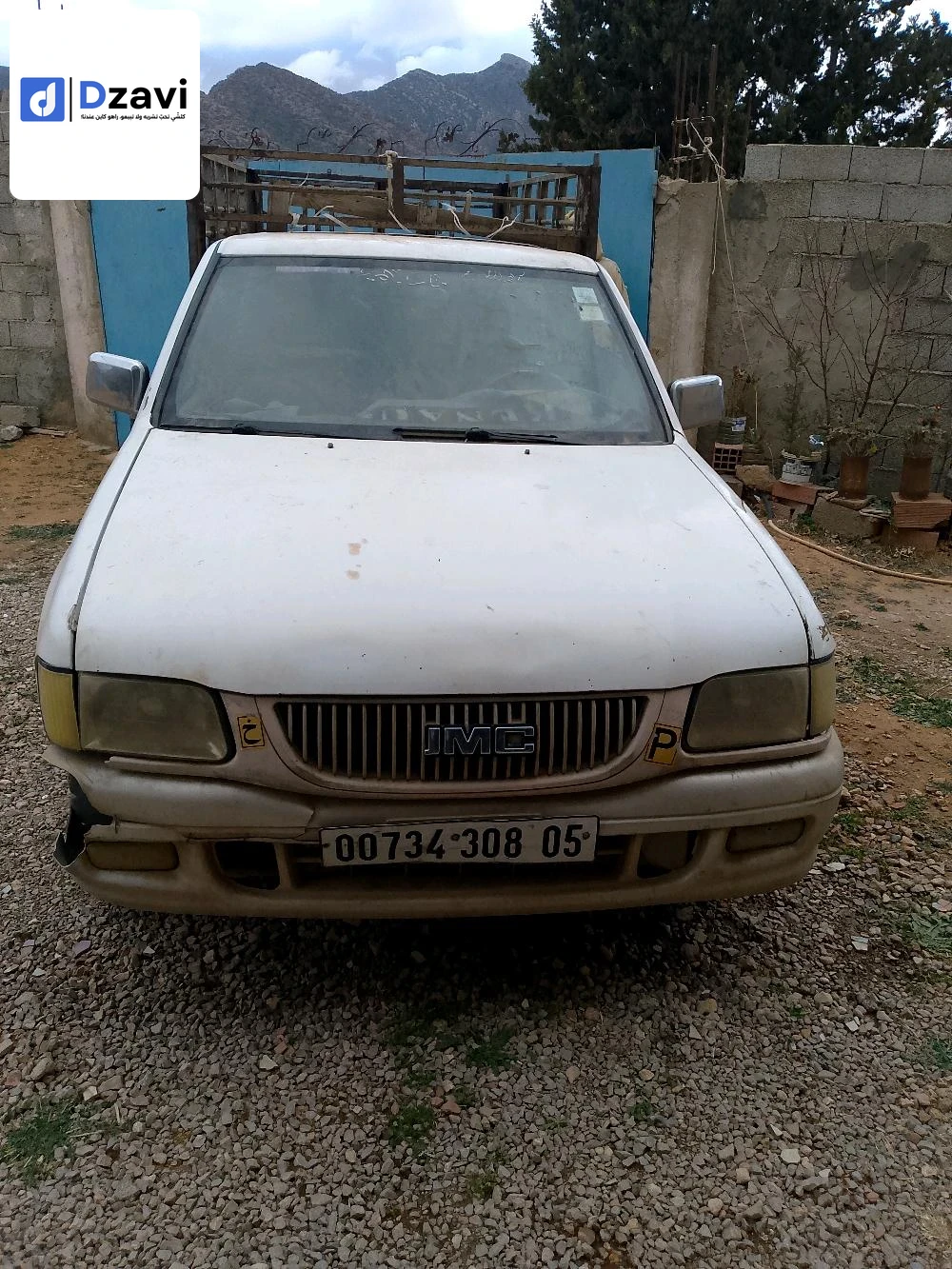 Voitures GMC à 5 BATNA