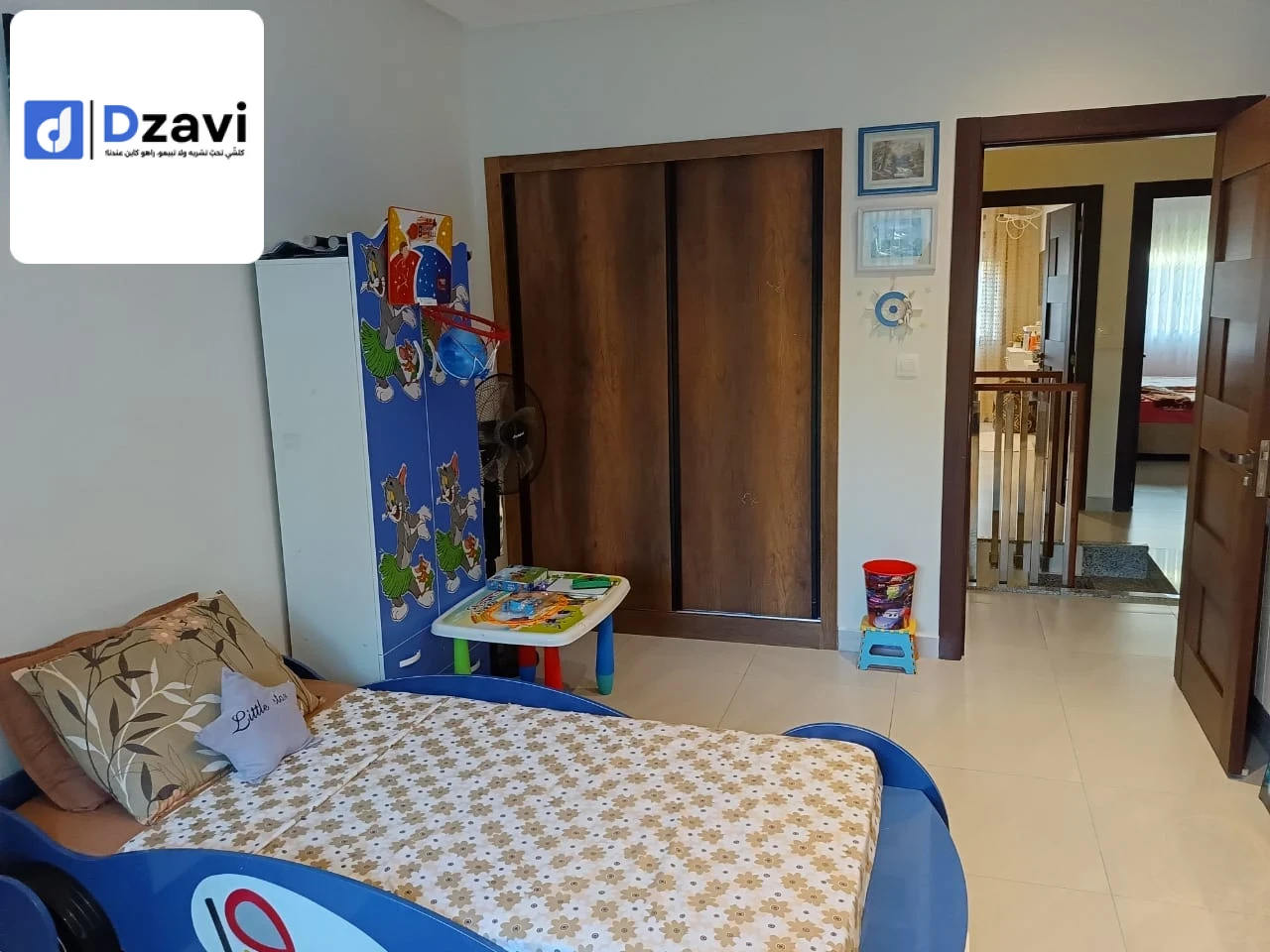 Appartements À vendre à 31 ORAN superficie 4 m2
