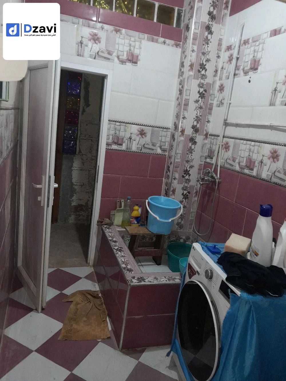 Maisons Traditionnelles À vendre à 16 ALGER superficie 72 m2