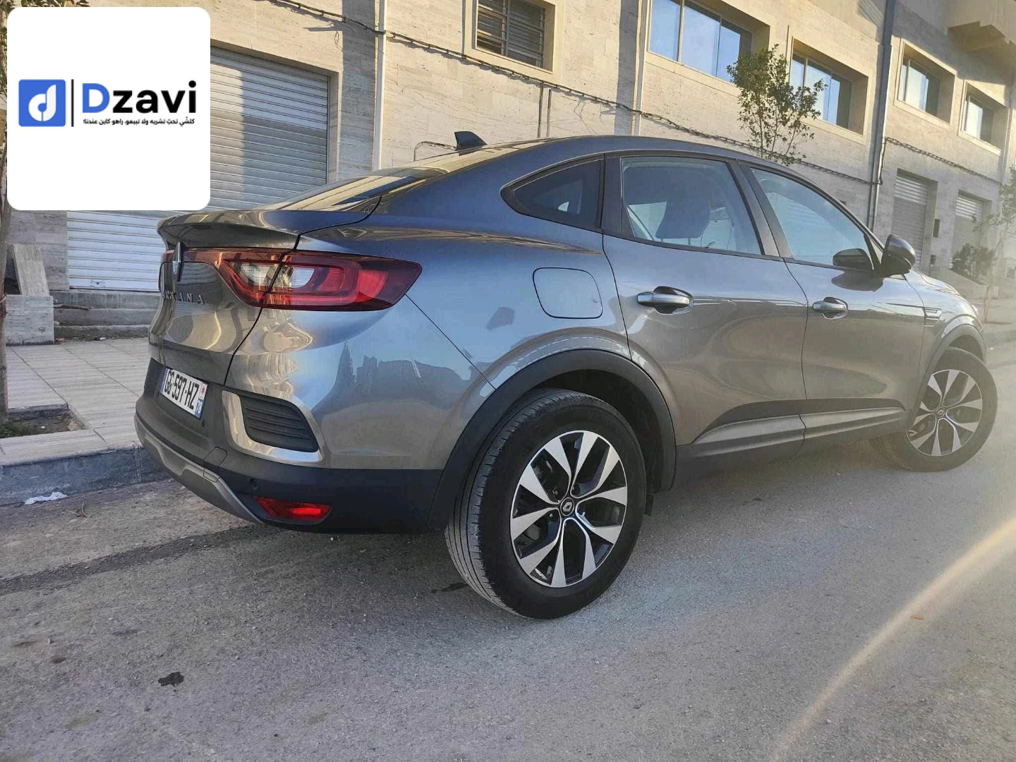 Voitures Renault à 18 JIJEL