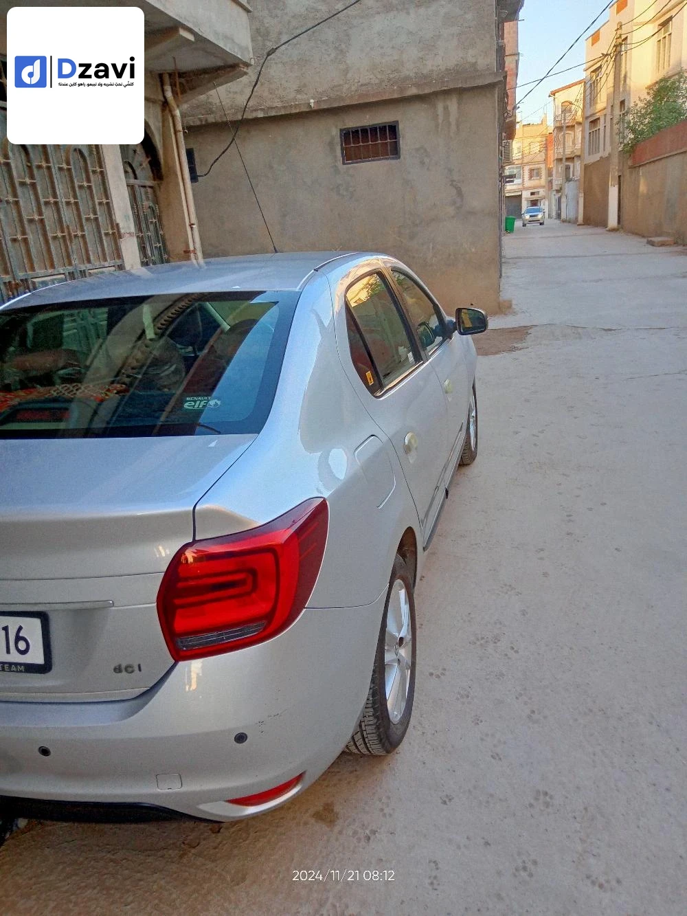 Voitures Renault à 16 ALGER