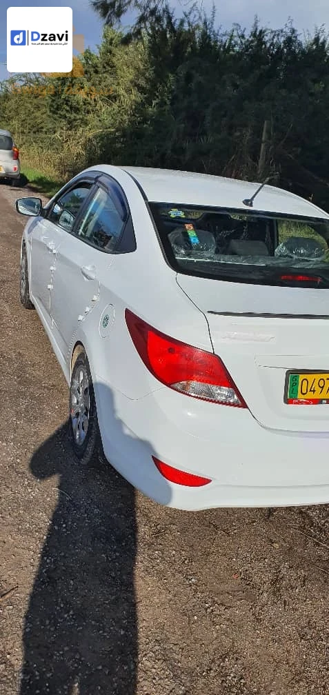 Voitures Hyundai à 36 EL TARF