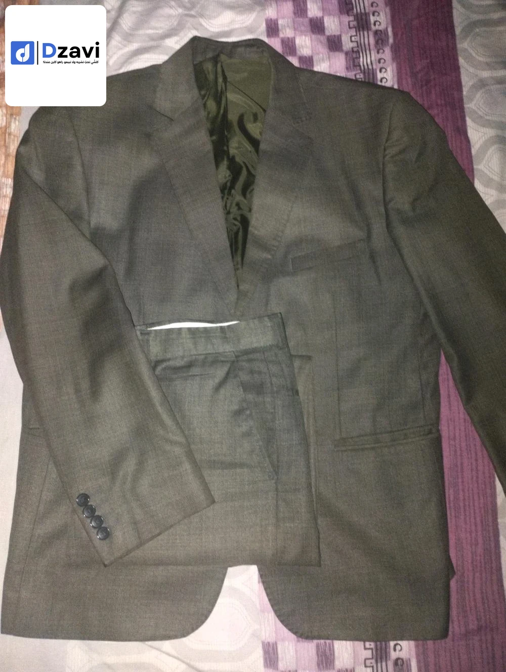 Costumes, manteaux et vestes à vendre à 10 BOUIRA