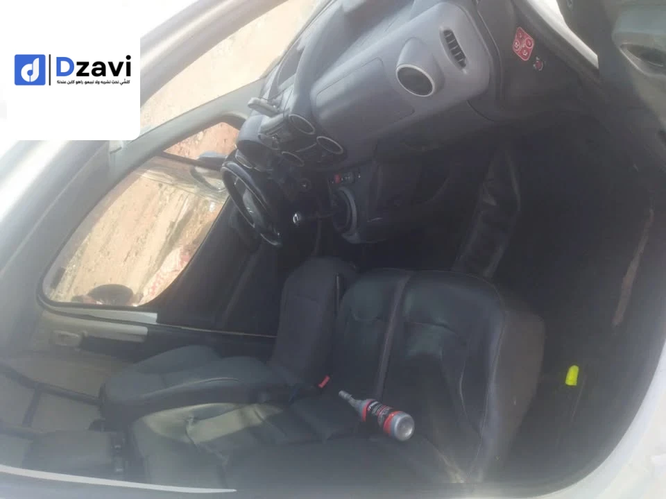 Voitures Citroen à 9 BLIDA