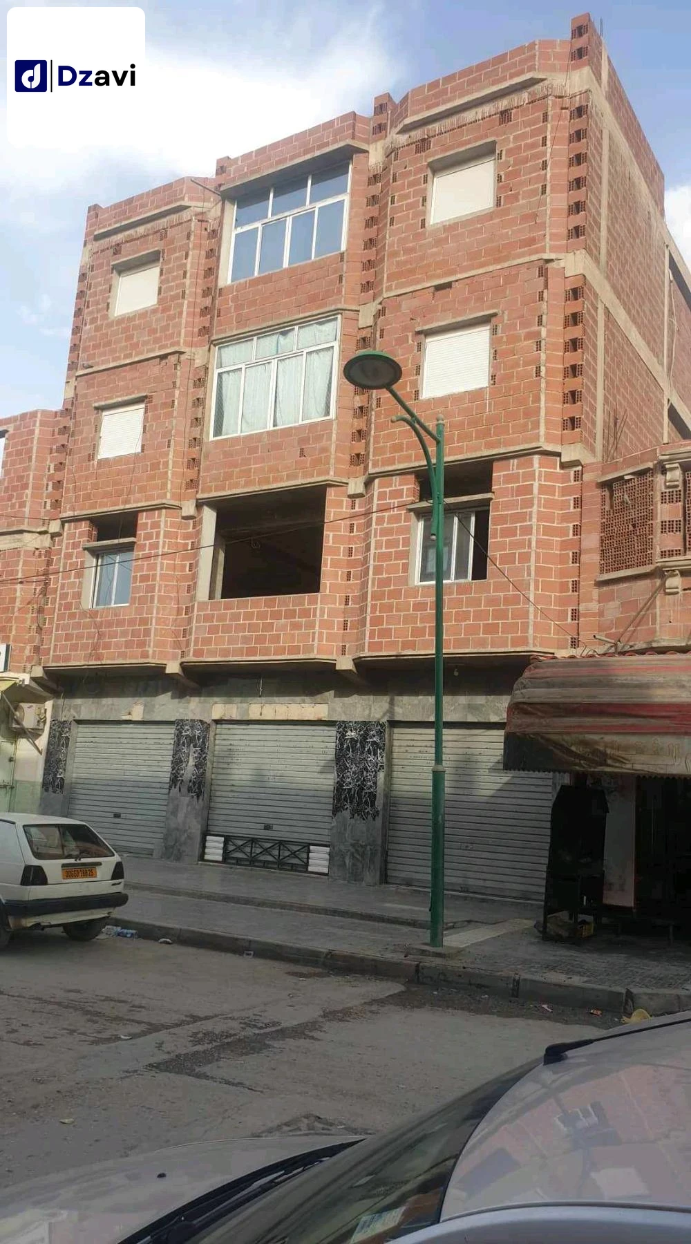 Villas À vendre à 25 CONSTANTINE