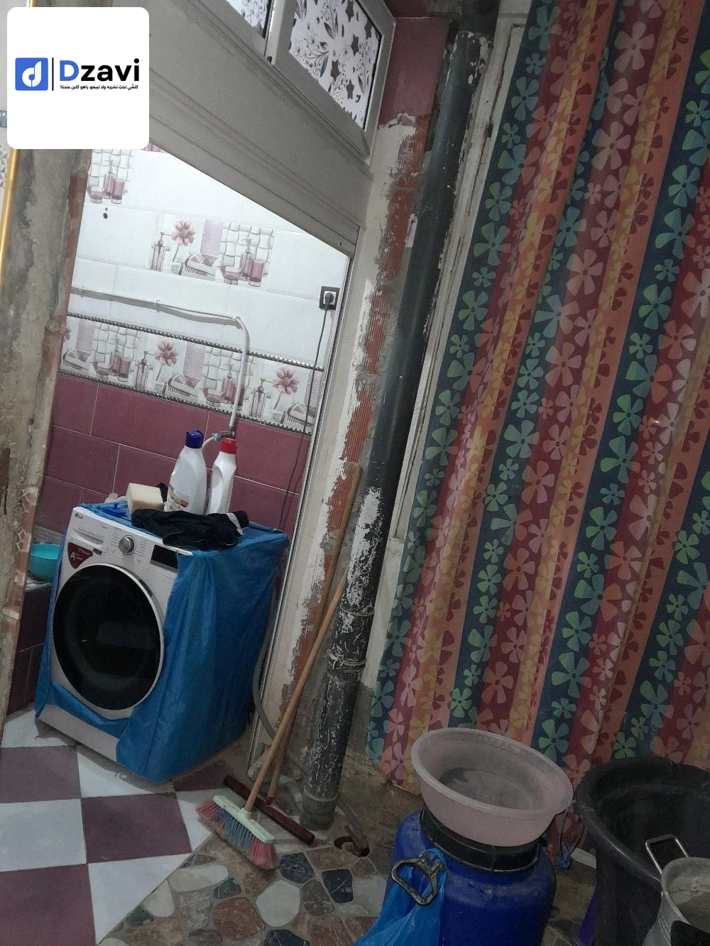 Maisons Traditionnelles À vendre à 16 ALGER superficie 72 m2