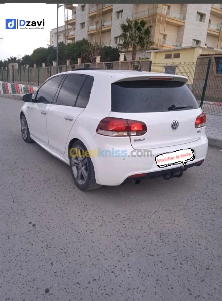 Voitures Volkswagen à 4 OUM EL BOUAGHI