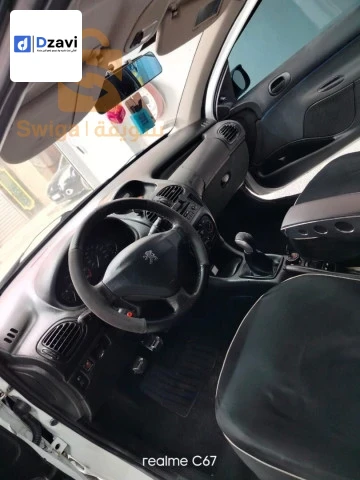 Voitures Peugeot à 19 SETIF