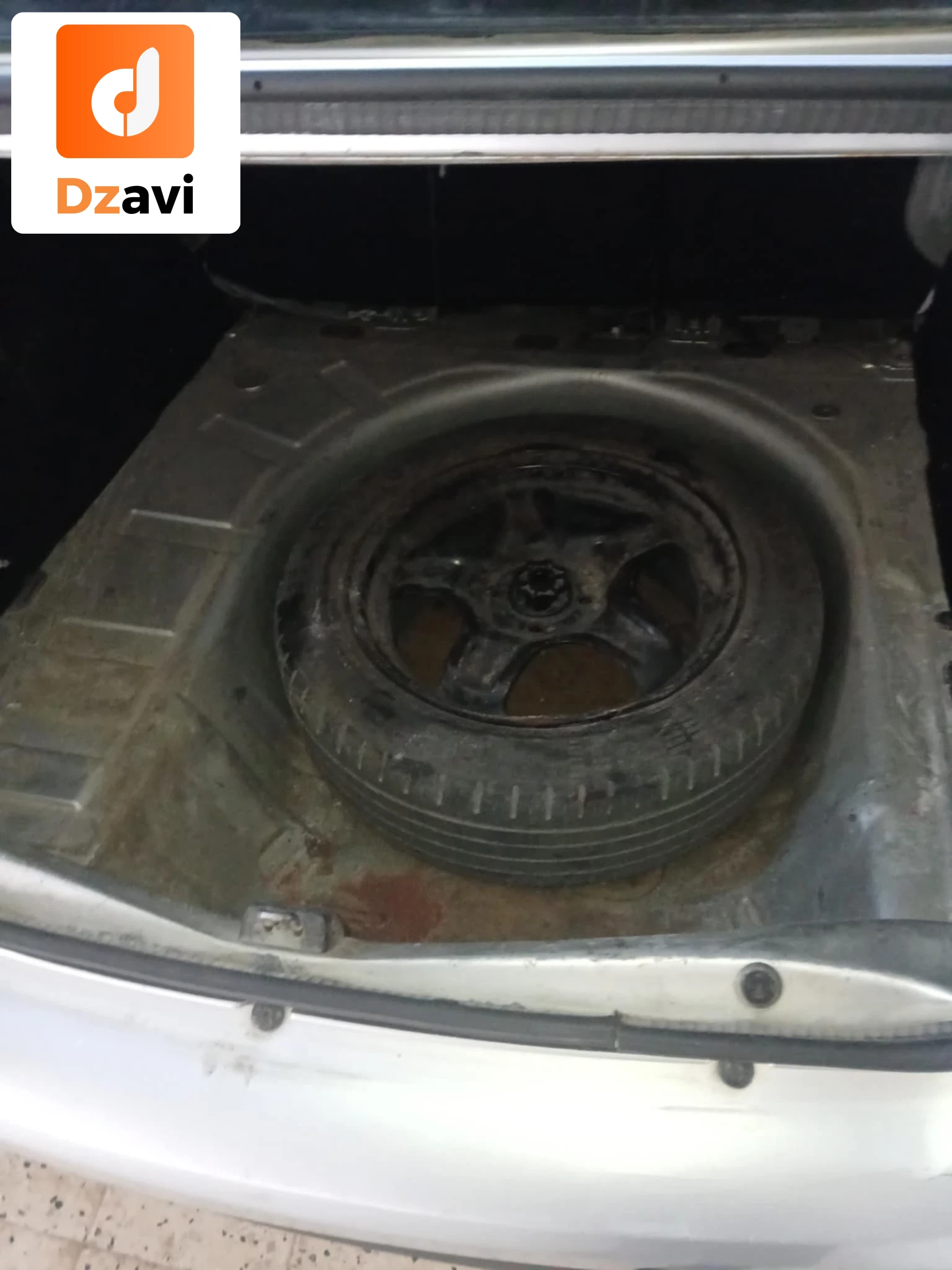 Renault À vendre à 2 CHLEF