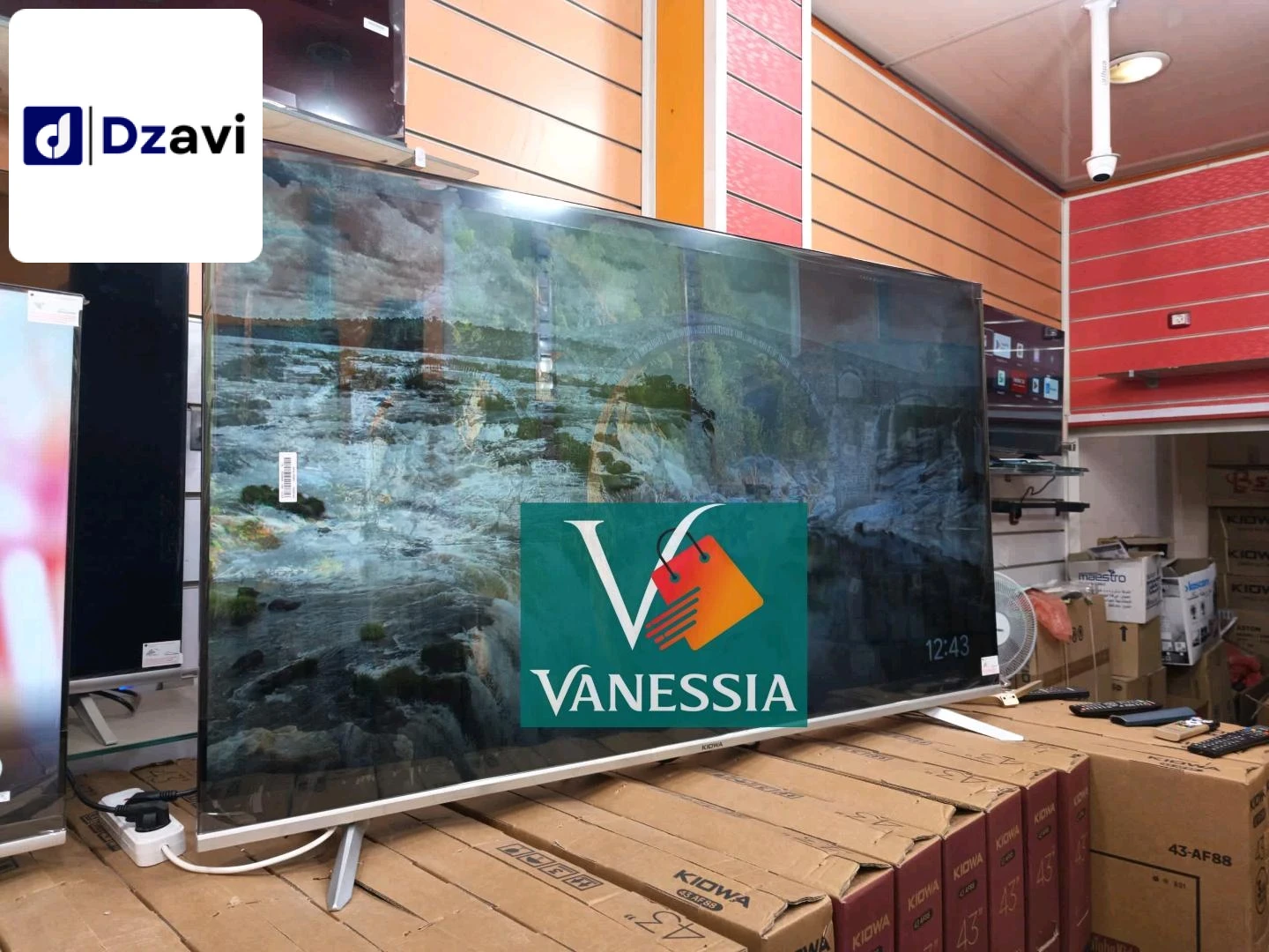 Téléviseurs, satellites et leurs accessoires à vendre à 31 ORAN