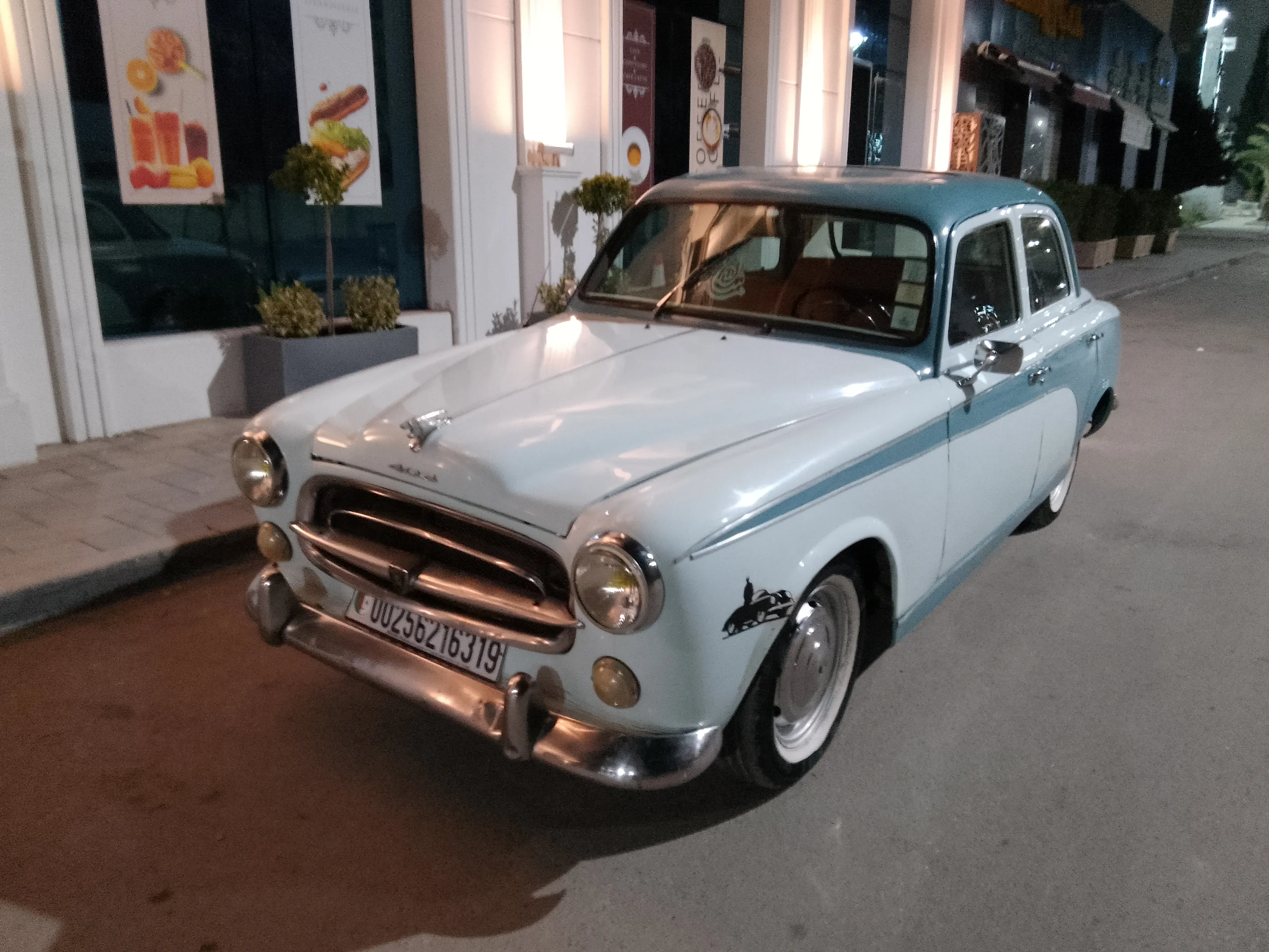 Peugeot 403