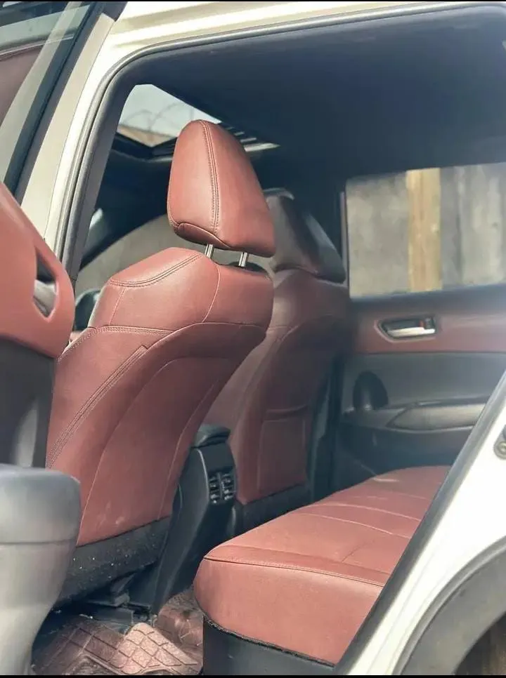 TOYOTA COROLLA CROSS 2023