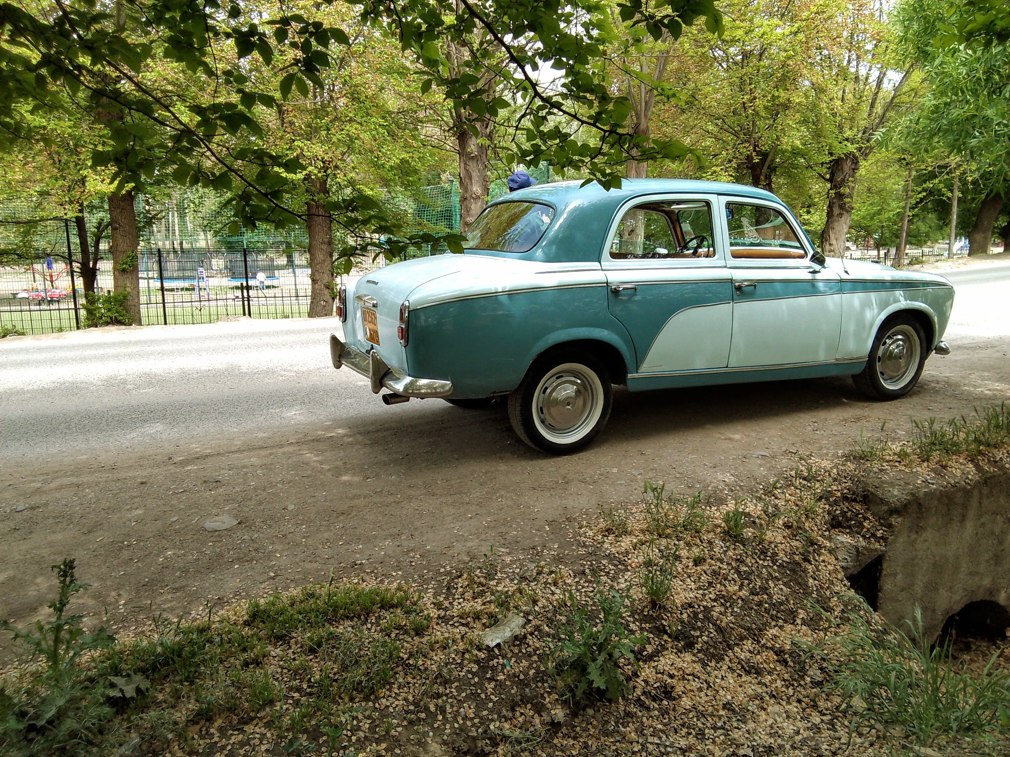 Peugeot 403