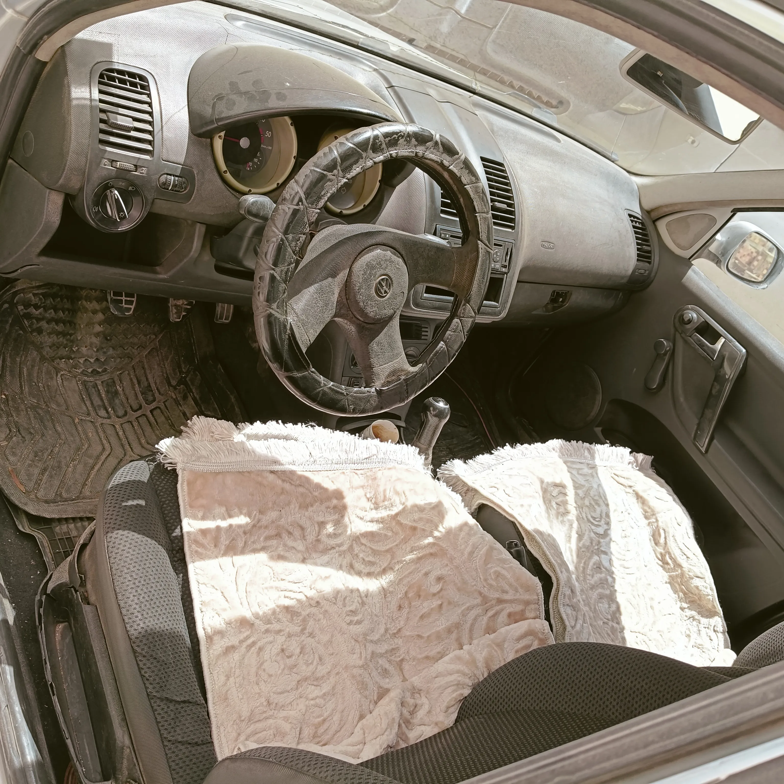 DAEWOO
