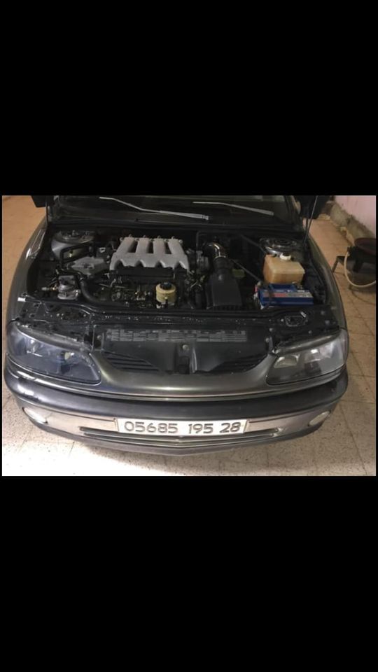 RENAULT LAGUNA