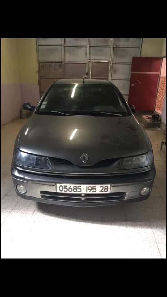 RENAULT LAGUNA