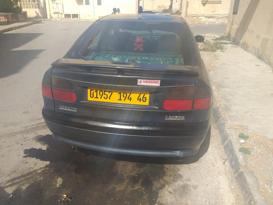 RENAULT LAGUNA