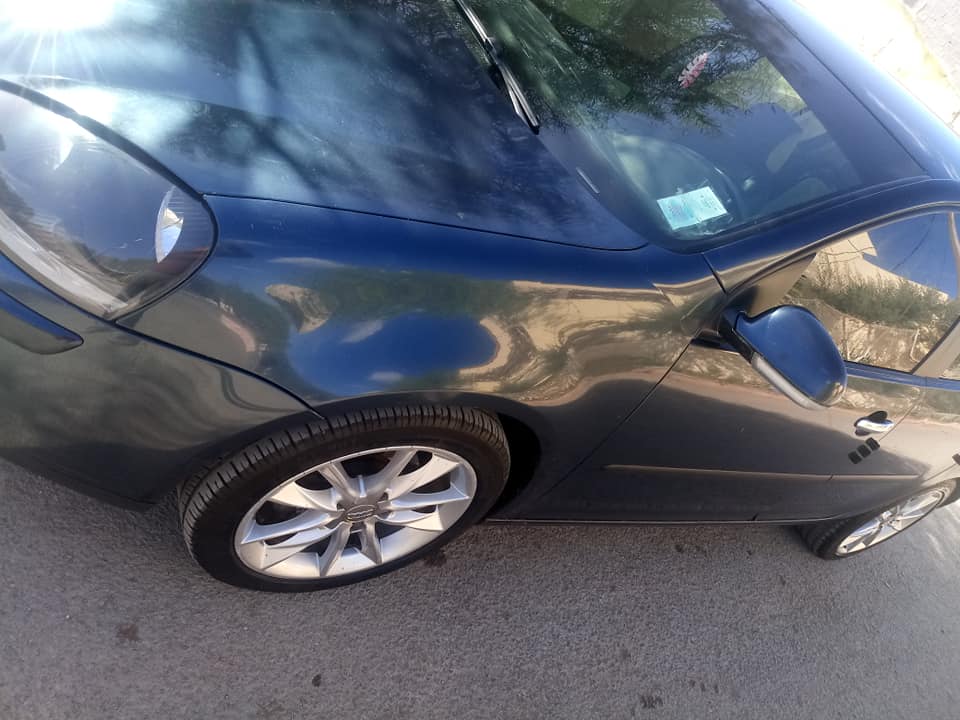 VOLKSWAGEN GOLF 5