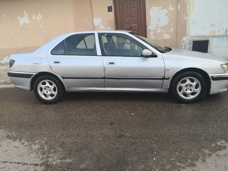 PEUGEOT 406