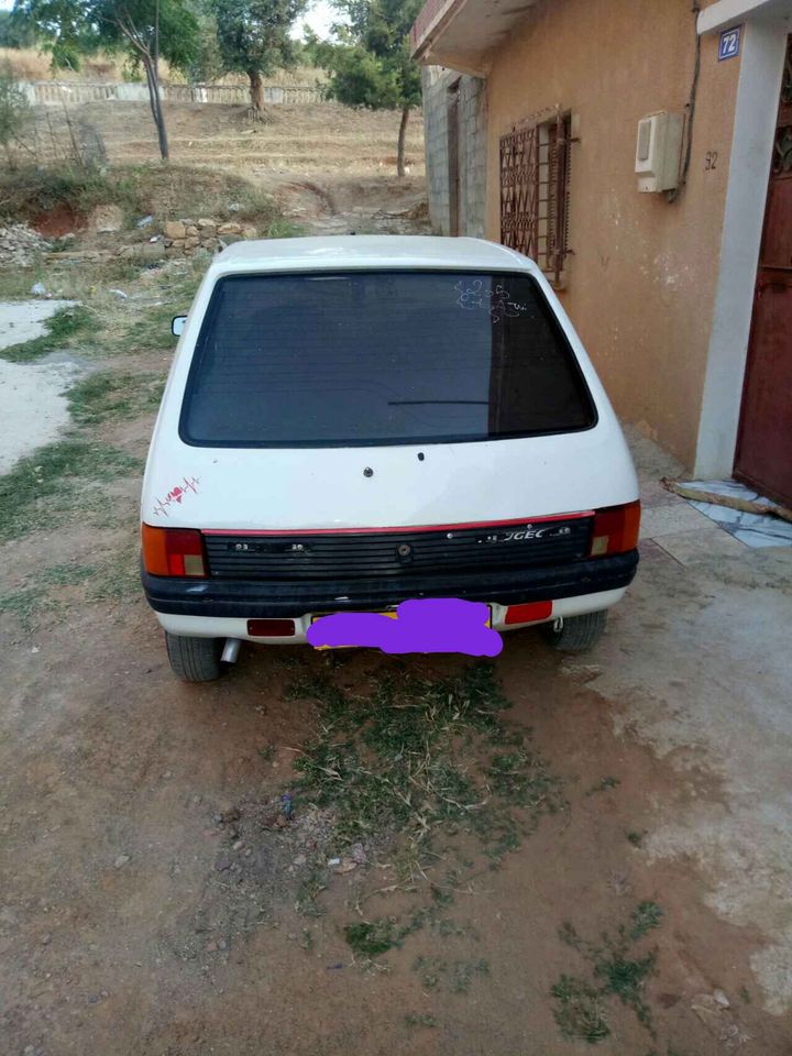 PEUGEOT