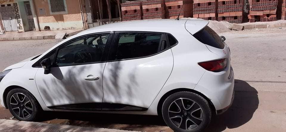 RENAULT CLIO IV