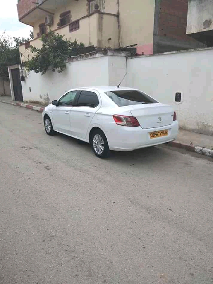 PEUGEOT 301
