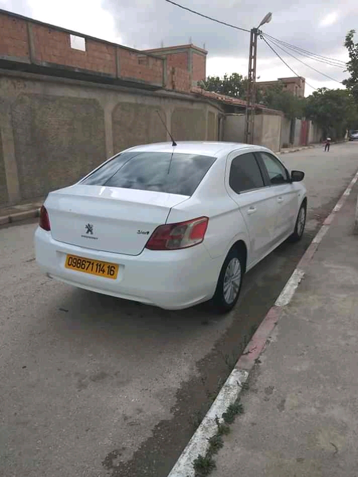 PEUGEOT 301