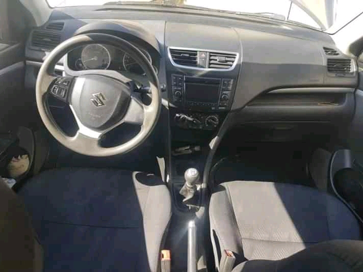 SUZUKI SWIFT