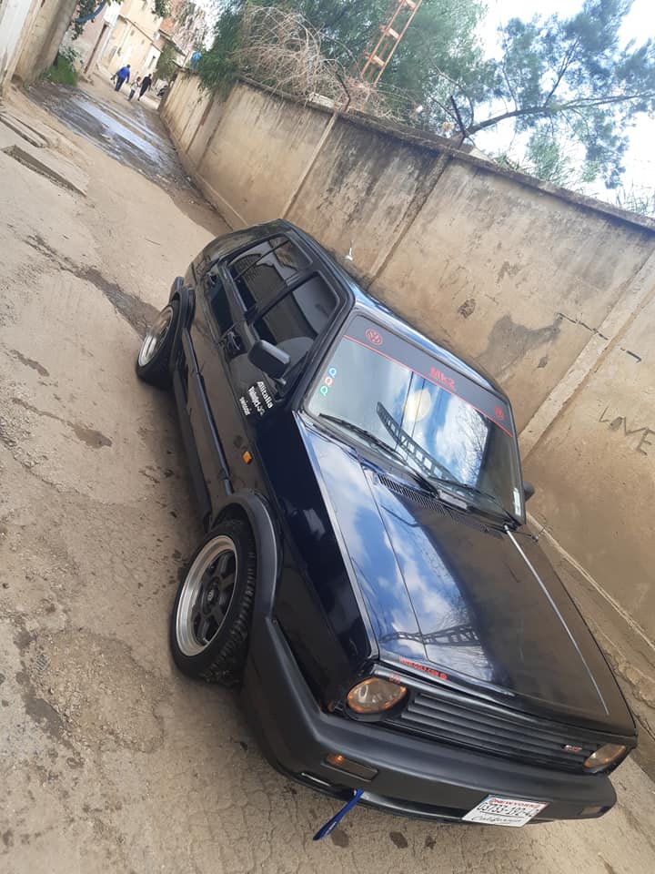 VOLKSWAGEN GOLF 2