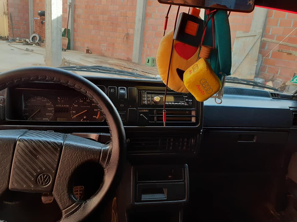 VOLKSWAGEN GOLF 2