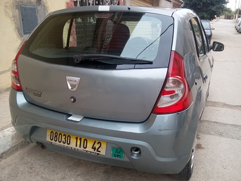DACIA SANDERO