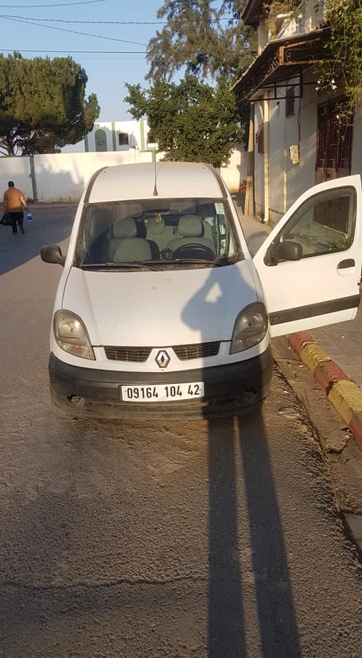 RENAULT CLIO CAMPUS