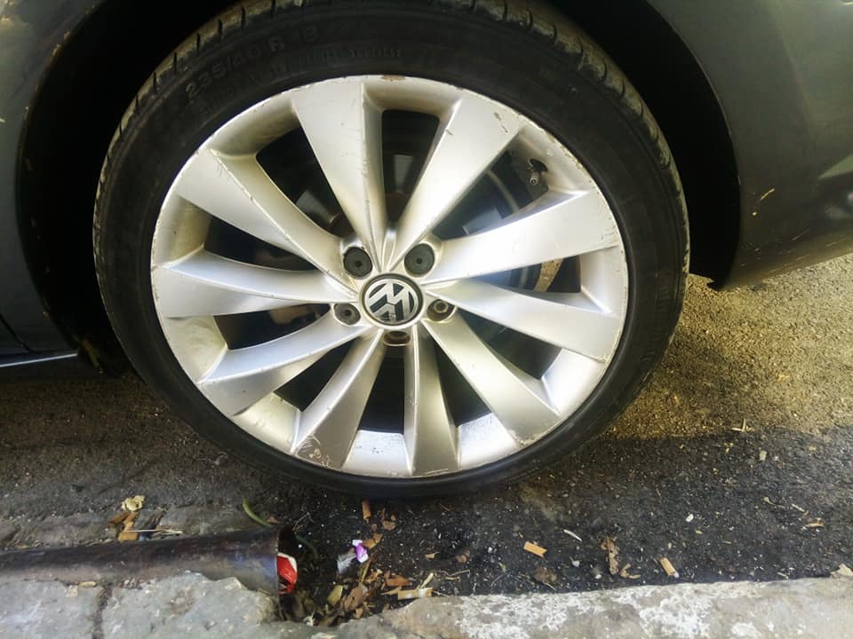 VOLKSWAGEN