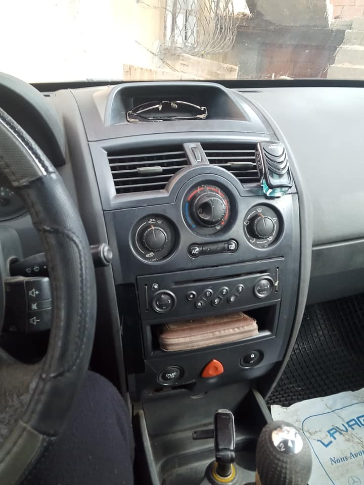 RENAULT MEGANE