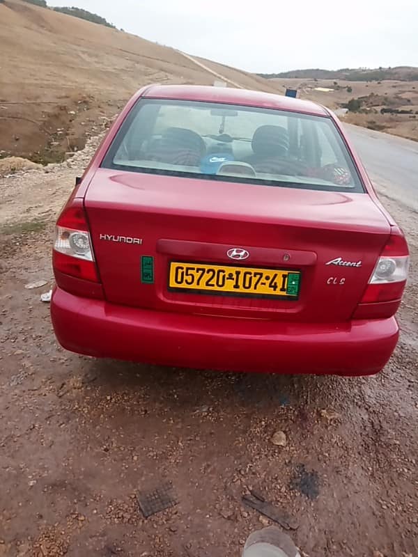 HYUNDAI ACCENT