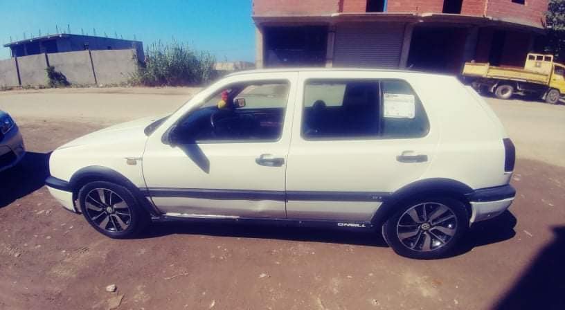 VOLKSWAGEN GOLF 3