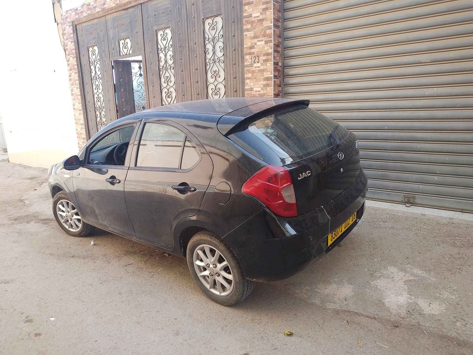 JAC J3
