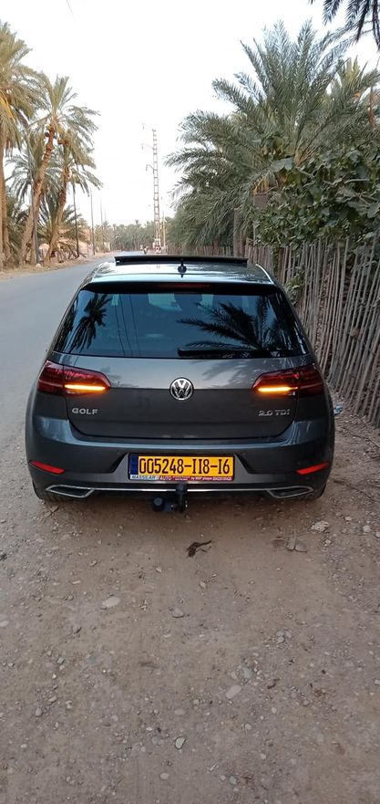 VOLKSWAGEN GOLF 7