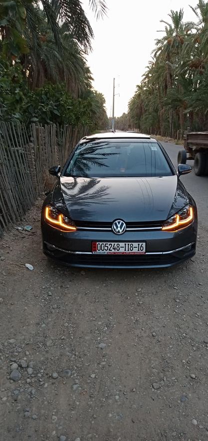 VOLKSWAGEN GOLF 7
