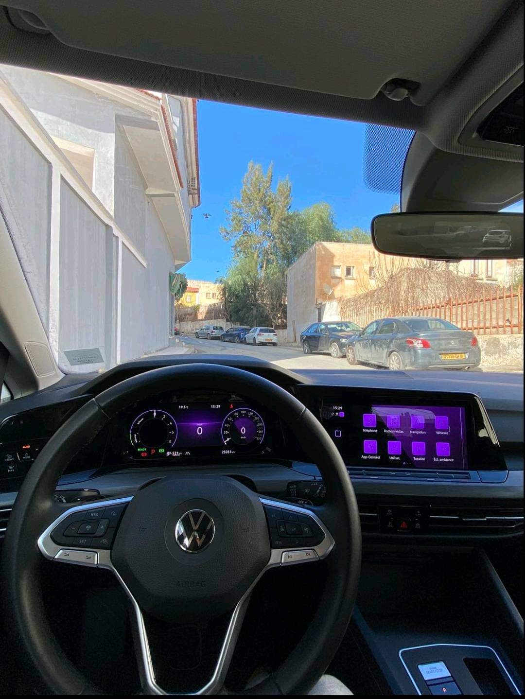 VOLKSWAGEN GOLF 8